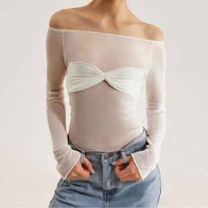 NWT Commense Nostalgia Off the Shoulder top